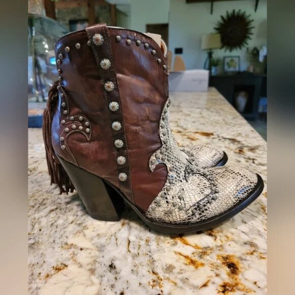 Old Gringo Shoes - OLD GRINGO Donna Vegas Women's Western Ankle Boots - Brown and Snake Print 8